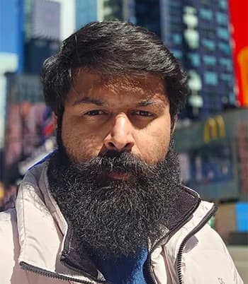 Abdullah Saeed, Director